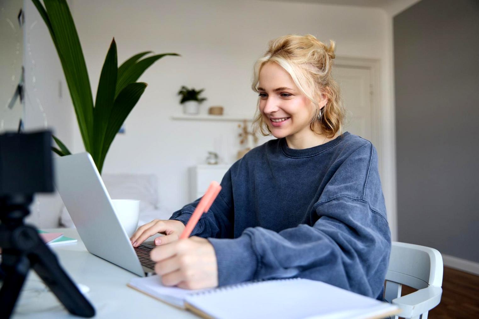 Professionnel en finance analysant des données de marché